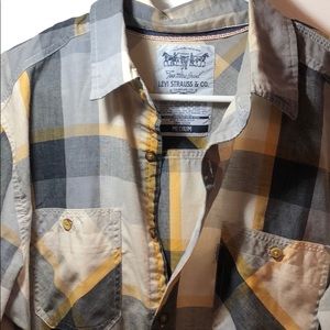 Levis long sleeve!